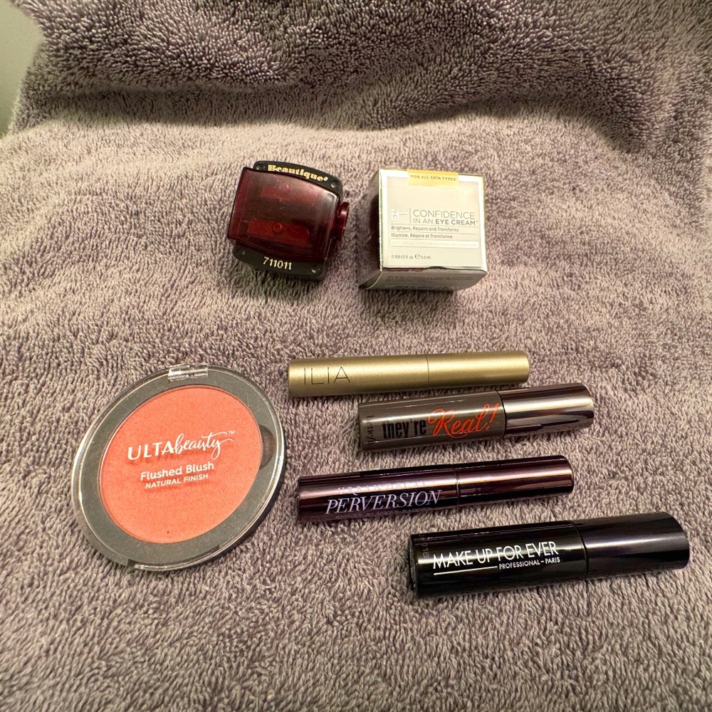 Makeup Bundle for Eyes and Cheeks